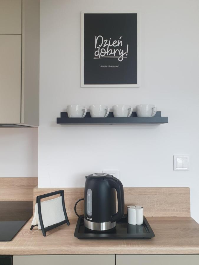 Near The Airport- Apartments Krakow Ngoại thất bức ảnh