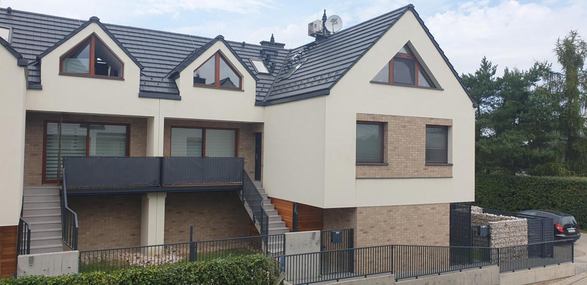Near The Airport- Apartments Krakow Ngoại thất bức ảnh